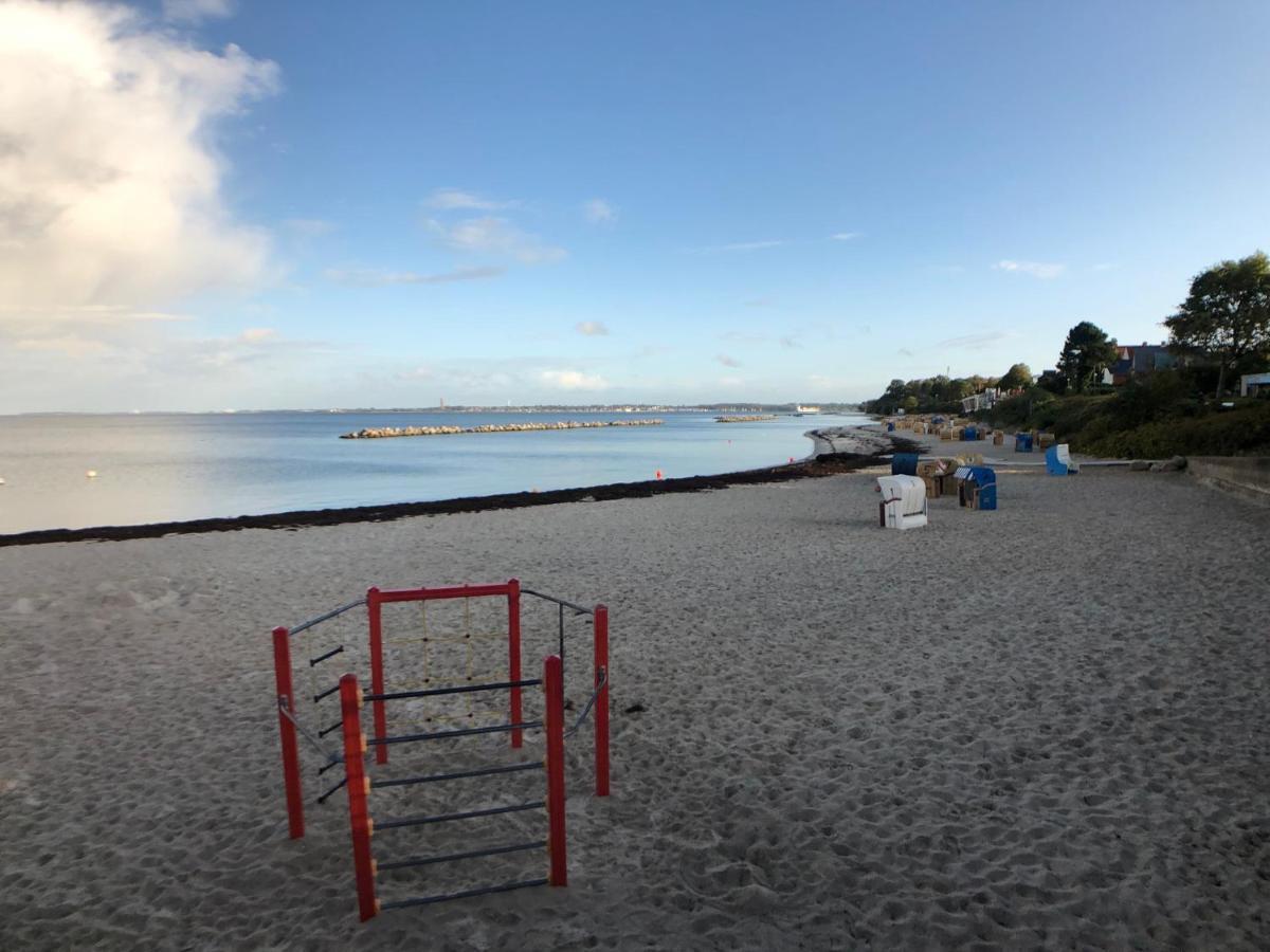 Nur 50M Zum Yachthafen Und 100M Zum Strand คีล ภายนอก รูปภาพ